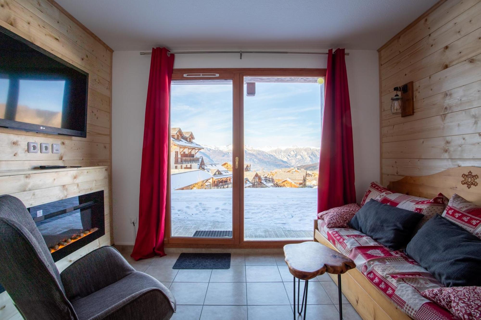 Cosy Cottage 1800 - Pied Des Pistes - Piscine, Sauna, Parking Privee Les Orres Eksteriør billede